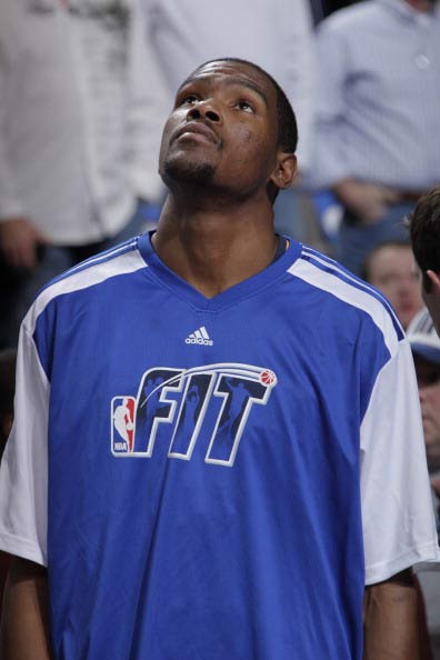 国安客场绝平深圳队（国安客场读秒扳平深圳队）