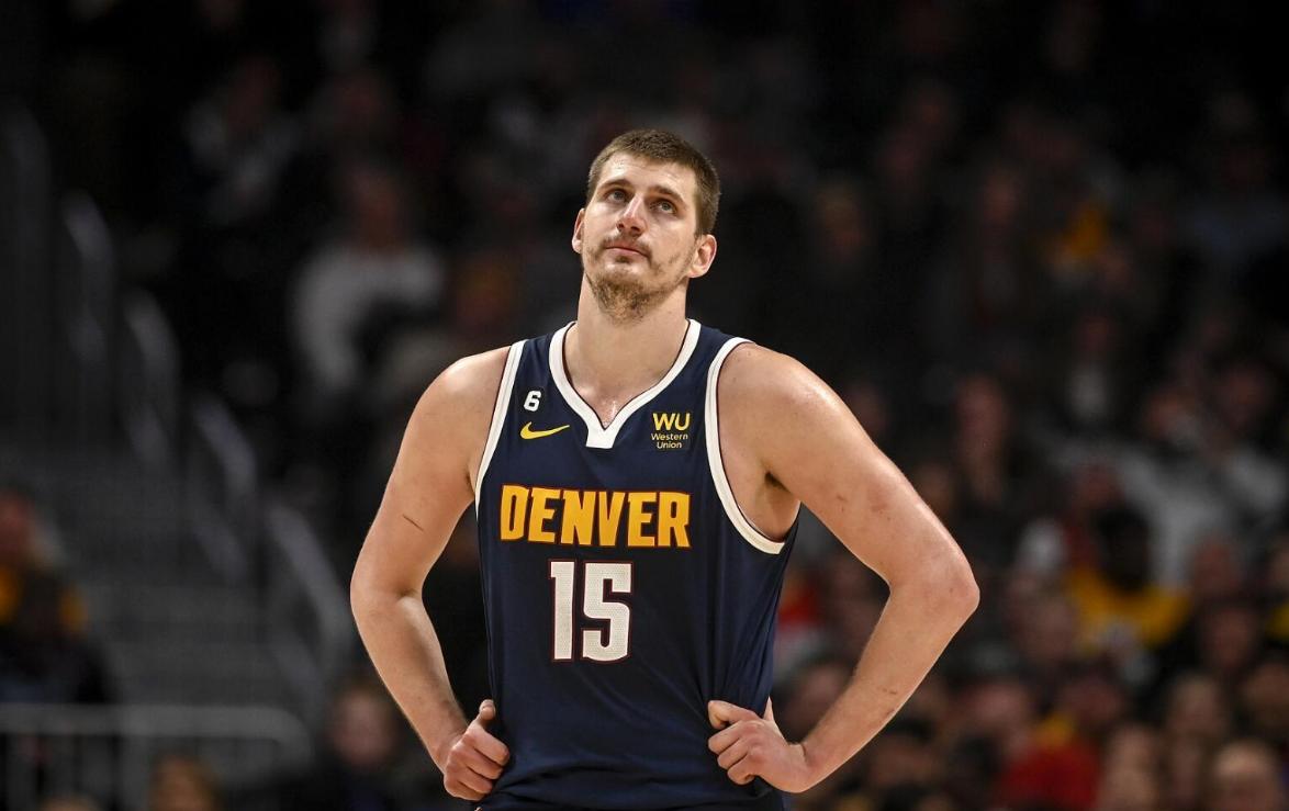 热议女足0-8英格兰：换帅至今到底练了啥；选材是否该大型化（0-8惨败英格兰，女足换帅练了啥？选材要不要大个化）