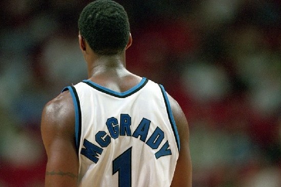 鲁尼：和特朗普打高尔夫时周围全是狙击手，还有防核逃生装置（鲁尼回忆与特朗普打高尔夫：狙击手环伺，现场配有防核避难设施）