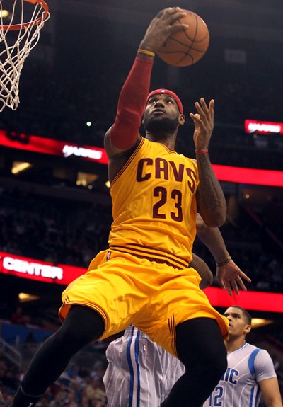 斯基拉：巴黎FC有意把坎特带回法甲，双方已经开始谈判（斯基拉：巴黎FC盼迎坎特回归法甲，已开启谈判）