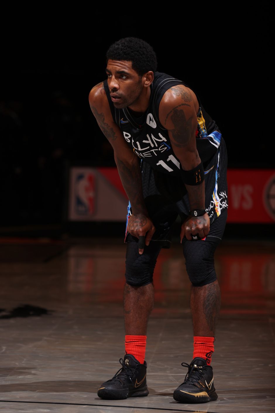 伊万-托尼袭击骚扰者被捕后获保释，吉达国民官方晒其训练照（伊万-托尼涉嫌袭击骚扰者被捕后获保释，吉达国民官方公布其训练照片）