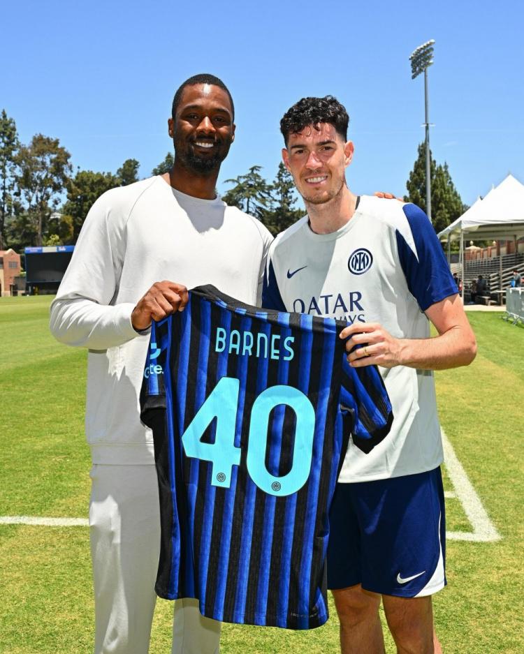 无缘世界杯附加赛，索博斯洛伊赛后只用一个词回答：极其难受（与世界杯附加赛无缘，索博斯洛伊赛后仅用一词：无比难受）