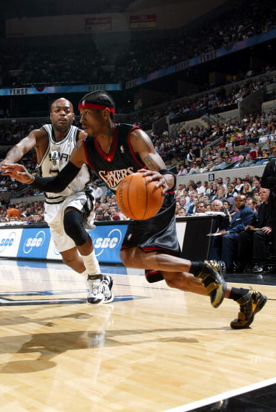 追梦：鉴于字母哥所做的一切，雄鹿应该助他前往能争冠的队伍（追梦认为：鉴于字母哥的贡献，雄鹿应助其加盟冲冠球队）